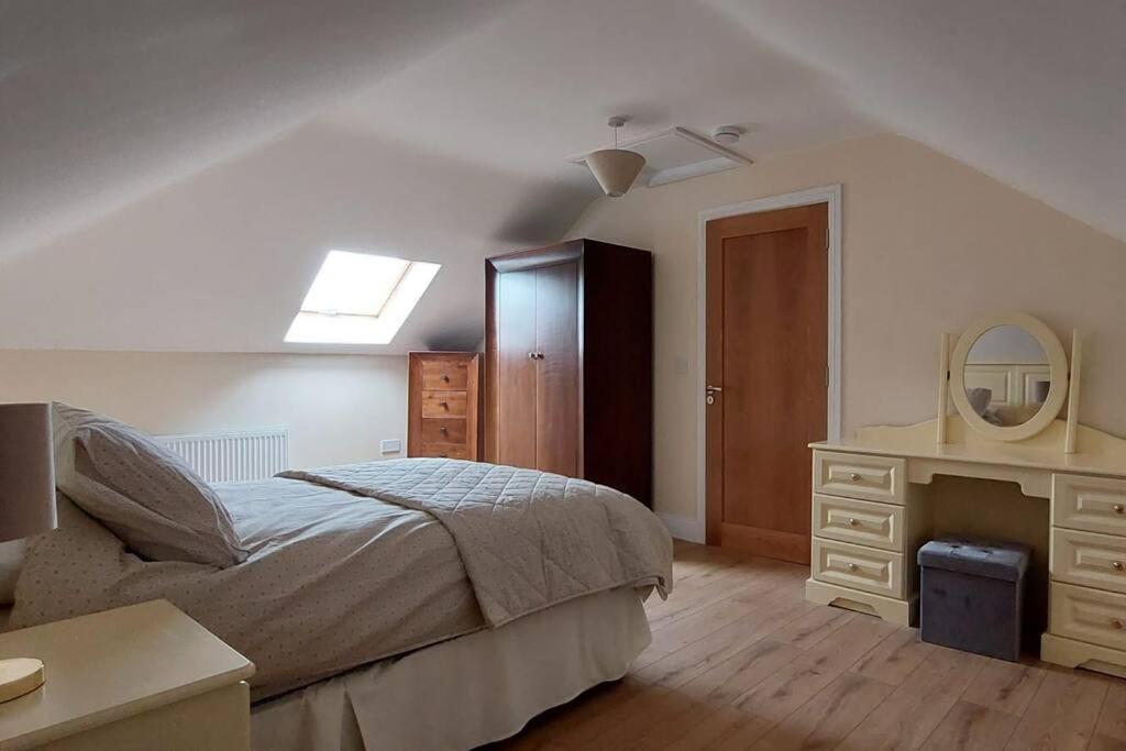 Modern Countryside Apartment Killmallock Lodge Эннискорти Экстерьер фото